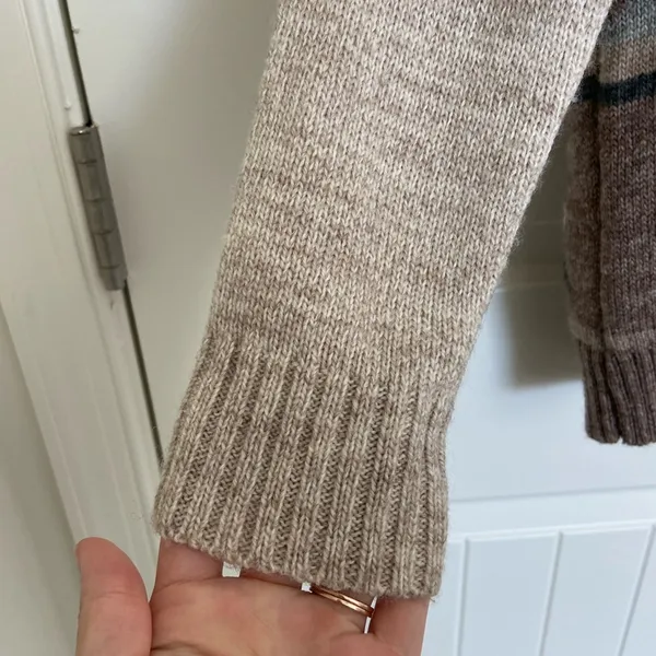 NWOT | American Eagle‎ women’s geometric neutral wool warm knit sweater small - Image 2