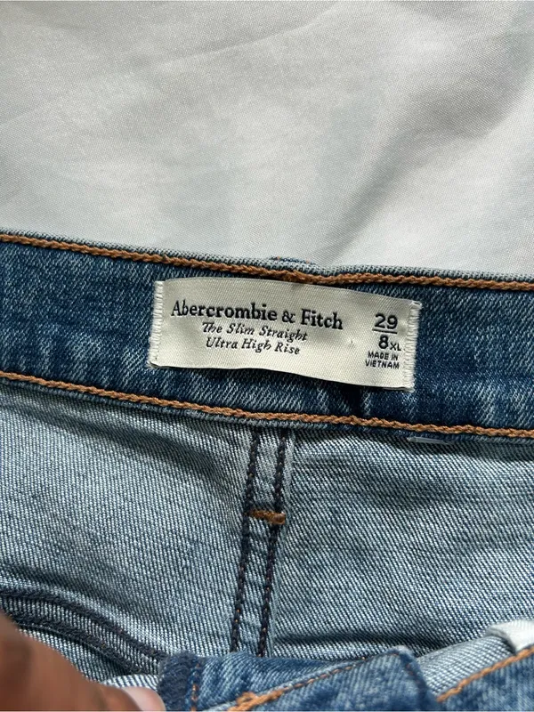 Abercrombie & Fitch | the slim straight ultra high rise jeans in extra long - Image 5
