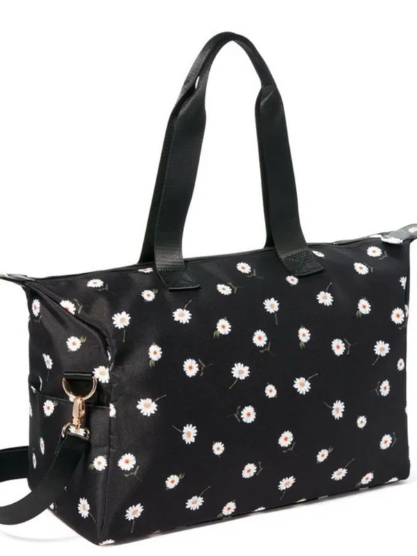 Alice and Olivia - Image 4