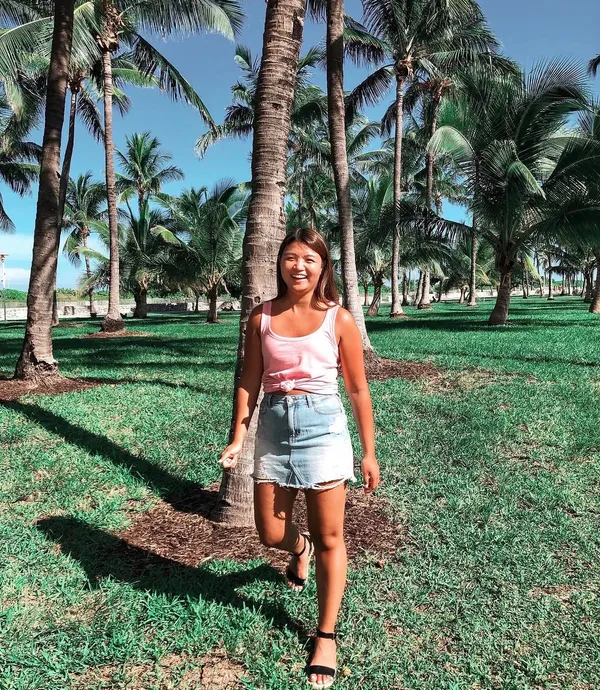 Hollister Distressed Denim Mini Skirt - Image 7