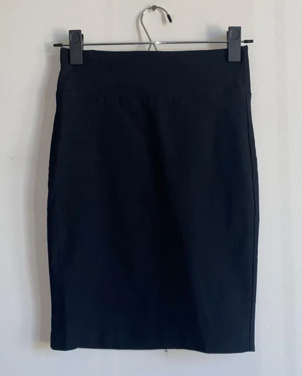Iz Byer Black Pencil Skirt - Image 3