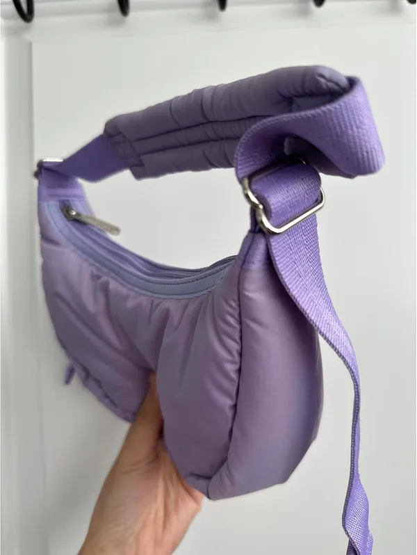 LeSportsac Mini Sheen Crescent Shoulder Bag Lavender Purple Lilac NWT - Image 7