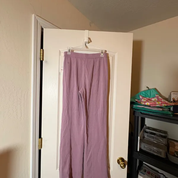 Lululemon Softstreme High-Rise Wide-Leg Pique Pant Regular Size Small, Color: LVLX - Image 5