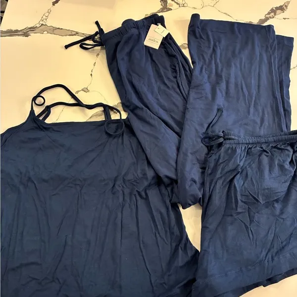 Auden Women's Deep Blue Pajama Set Size L - Image 2