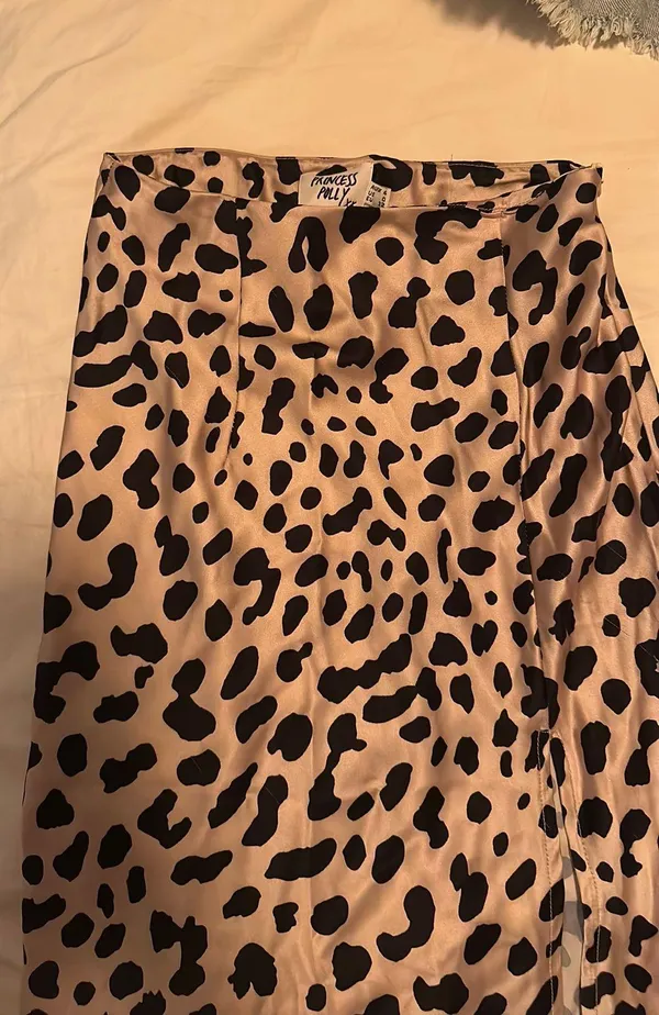 Nia Midi Skirt Leopard Print - Image 2