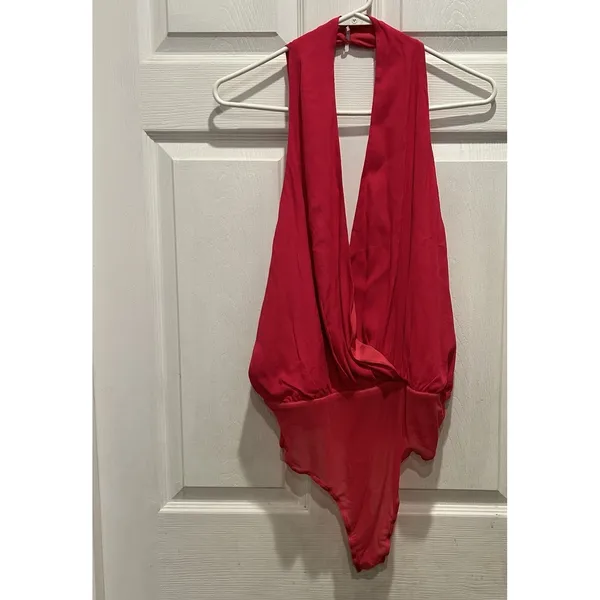 NWT‎ Lulus Fuchsia Pink Plunging Halter Neck Bodysuit L Party Holiday Resortwear - Image 5