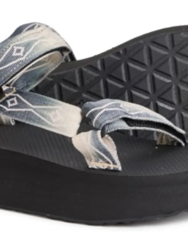 Teva flat form sandals . Fabric upper/ rubber sole. Size 8 . NWT. - Image 6