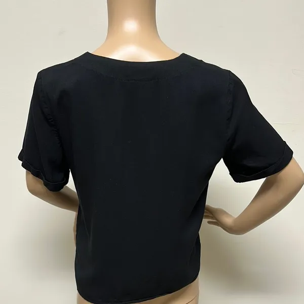 ASOS Black Button-Up V Neck Short Sleeve Women's Top size 4 - Image 8