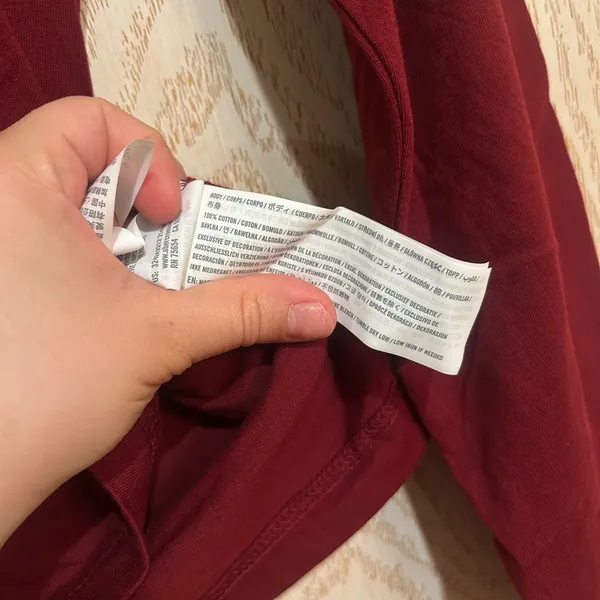 Hollister women’s large Maroon Long Sleeve Tee - Image 3