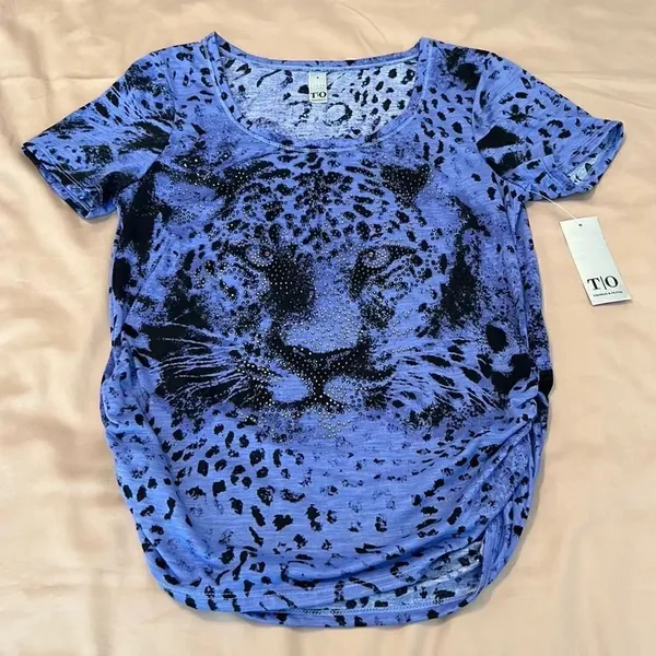 NWT Thomas & Olivia szS Lustry lavender SS leopard print studded rouched Tshirt - Image 2