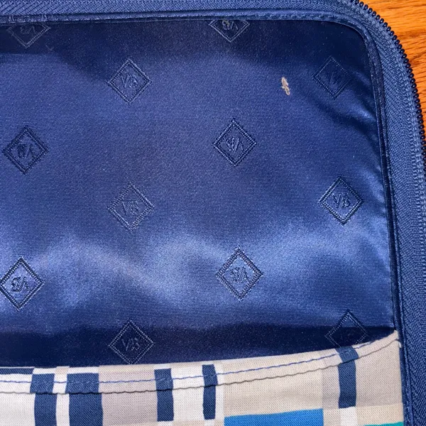 Vera Bradley iPad Case - Image 4
