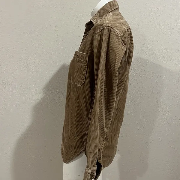 Uniqlo tan corduroy button up shirt - Image 4
