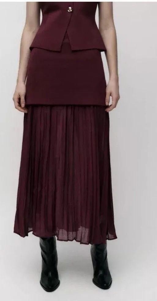 NWT ZARA WOMAN HIGH-WAIST COMBINED PLEATED KNIT SKIRT in BURGUNDY. Size Medium - Image 6