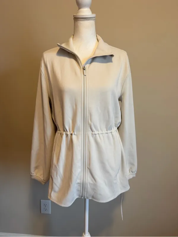 NWT Lululemon Softstreme Cinch-Waist Full-Zip Jacket size medium color bone - Image 7