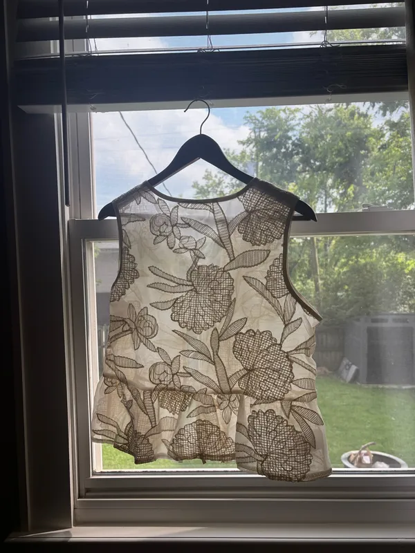 Cream lace summer top Tan Size L - Image 2