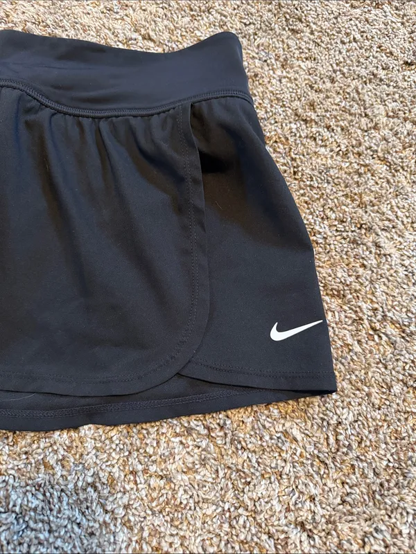 Nike Women’s Black & Gray Heather Tankini Top with Black Swim Skort - Image 7