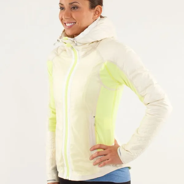 Lululemon Yellow Cream Down Ski Jacket Sz 6 Hooded Water Resistant Luxe Warm - Image 2