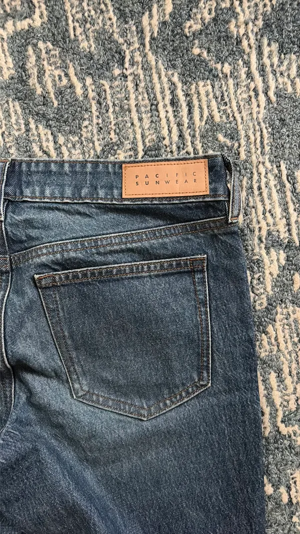 PacSun Jade low rise boot cut jeans size 26! Never worn - Image 2