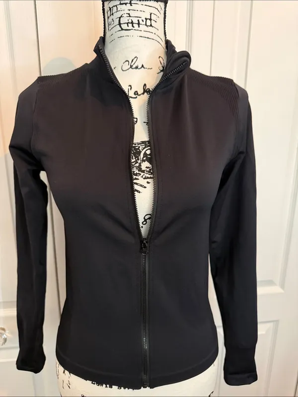 HALARA Black Women's Zip-Up Bomber Jacket - Image 11