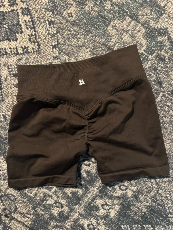 Young LA Shorts Brown - Image 6