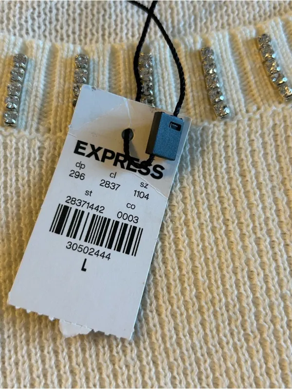 Express white long sleeve crew neck sweater rhinestone embellishments size L - Image 10