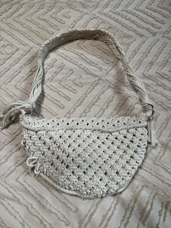 Alger’s state macrame sling bag - Image 2