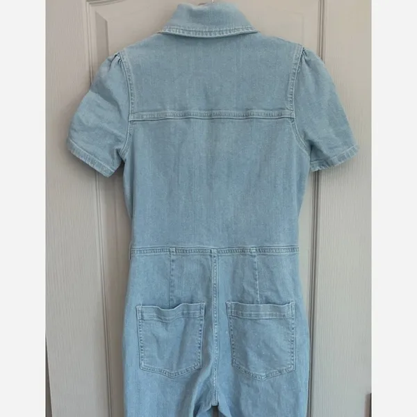 Avec Les Filles Light Wash‎ Denim Short Sleeve Button Front Utility Jumpsuit 26 - Image 11