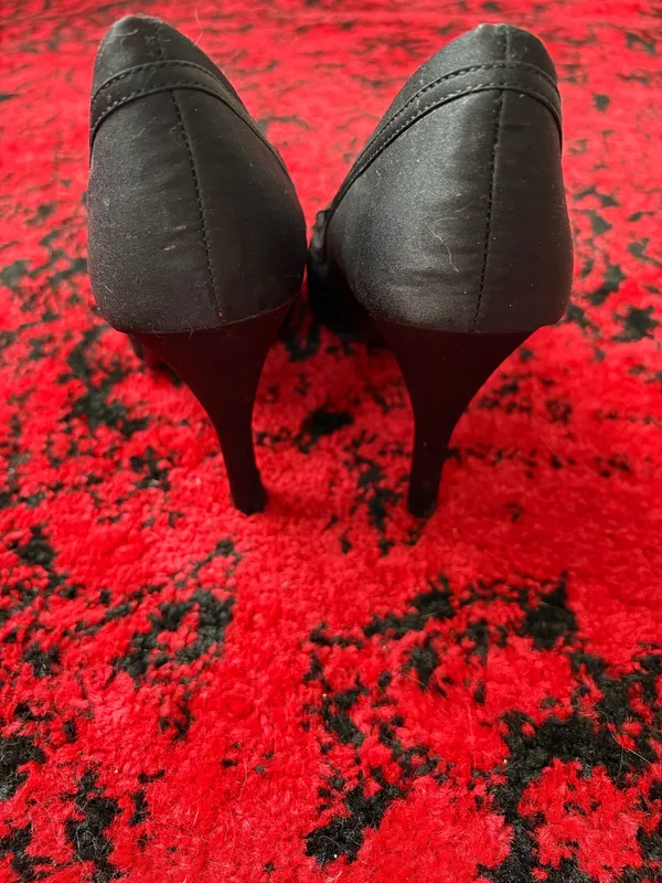 Jasmin collection cute ruffled heels with bows  - Image 6