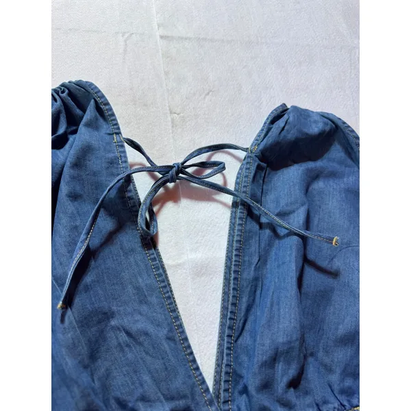 Indulge In Style Denim Jumpsuit XL Blue Wide Leg Halter V-Neck Smocked Waist - Image 3