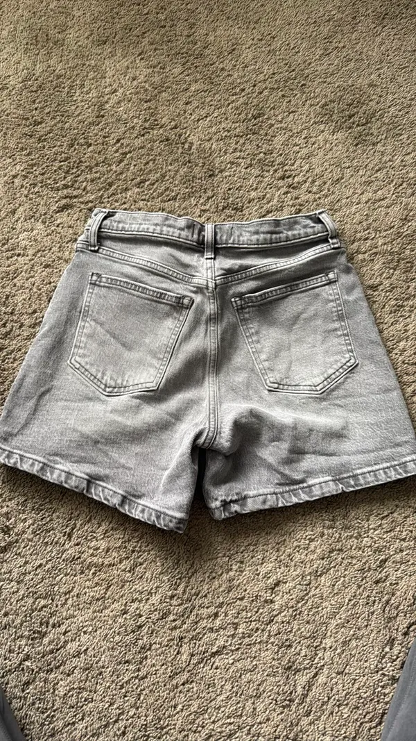 Abercrombie High-Rise Dad Shorts - Image 2