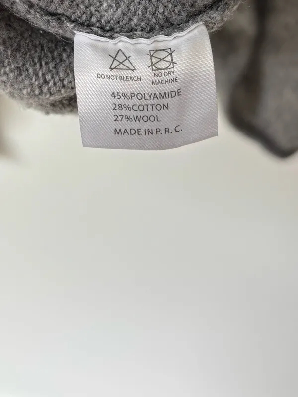 Brandy Melville Grey Knit Hoodie Soft Knit Wool Blend Cozy Loungewear Preppy - Image 8