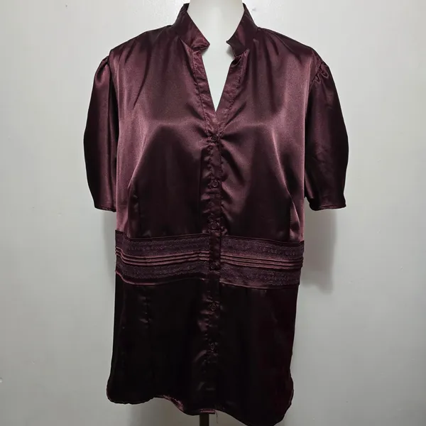 APT 9 Burgundy Satin Lace Detail Short Sleeve Blouse Size 2X Romantic Fairy - Image 2