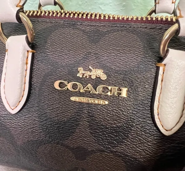 coach Lacey Crossbody In Signature Canvas cb874 - Image 7