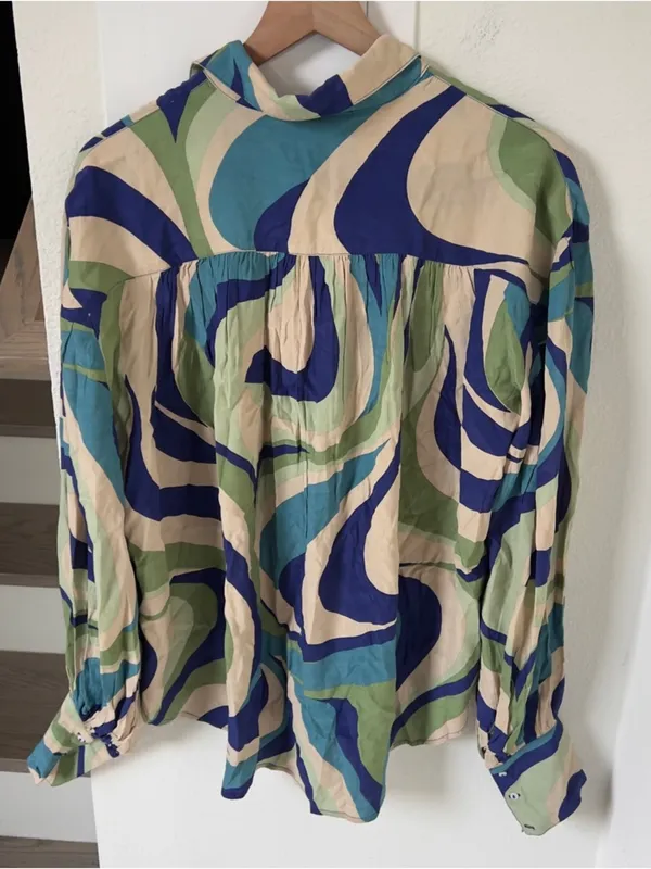 NWT Free People Joy Printed Button Down Shirt in Teal & Blue Combo - Image 5