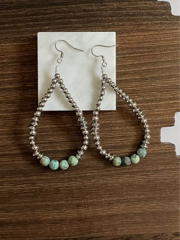 Handmade Sagebrush Prairie 6mm Western Pearl Earrings - Image 2