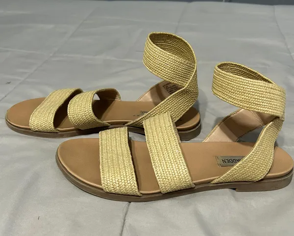 Steve Madden Sandals - Image 2