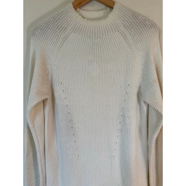 NWT Abercrombie & Fitch Long Sleeve Knit Dress White Women's Medium Classic - Image 3