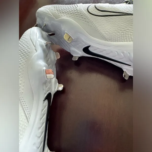 Nike Renew Softball Cleats Size 8 NWOT - Image 10