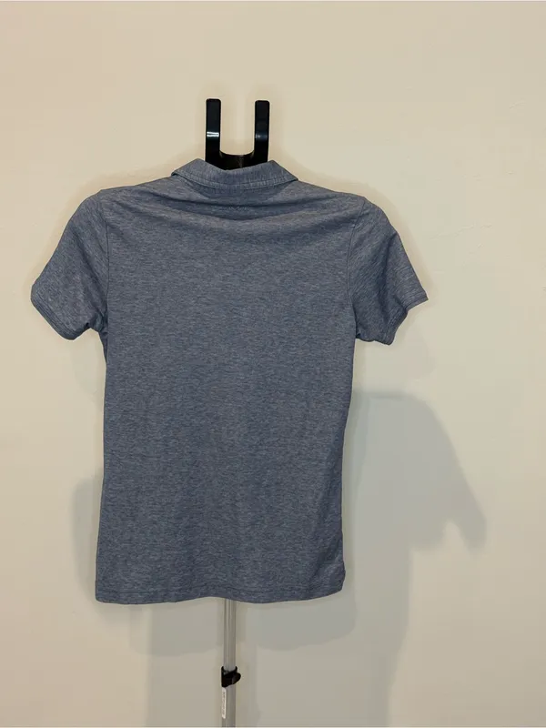 TravisMathew Women’s Small Blue Heather Golf Polo Shirt - Image 5