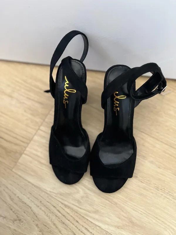 Lulus Black Suede Ankle Strap Heels open toe - Image 4