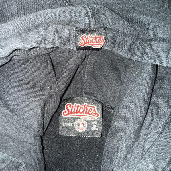 Black Cincinnati sweatshirt Size L - Image 3