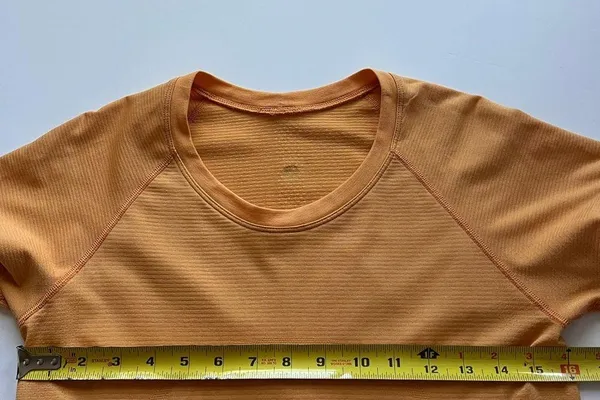 lululemon athletica Swiftly Tech Shirt Sleeve Shirt 2.0 Mango Dream -Size 8 - Image 5