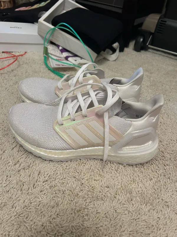 Adidas Ultraboost Women’s Shoes - Image 2