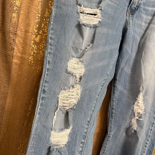 KanCan High Rise‎ Light Wash Ripped Distressed Skinny Jeans Size 32 - Image 5