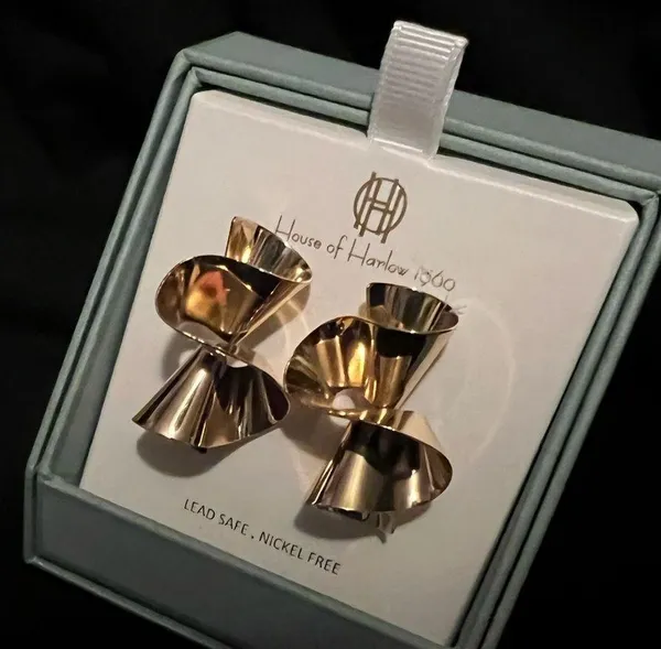House of Harlow earring. Gold tone NWT - Image 2