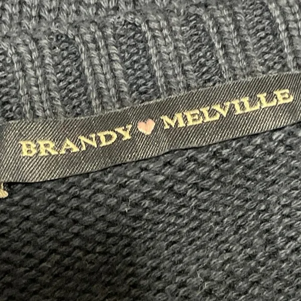 Brandy Melville Women's Dark Blue Long Sleeves American Flag Knit Sweater Top M - Image 4