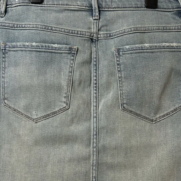 Abercrombie & Fitch Light Blue Mini Jeans Skirt(Size 28) - Image 5
