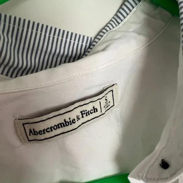 Abercrombie &‎ Fitch small button down top - Image 6