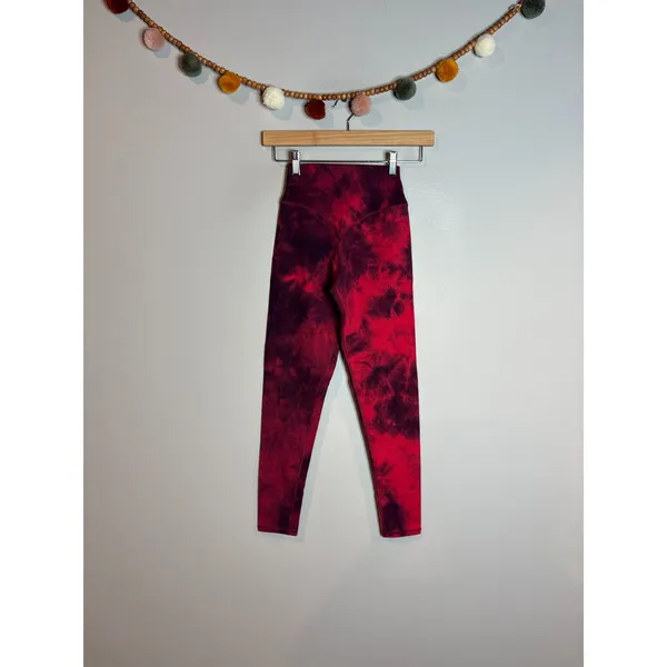 Kamo Fitness red and black tie die athletic leggings - Image 2