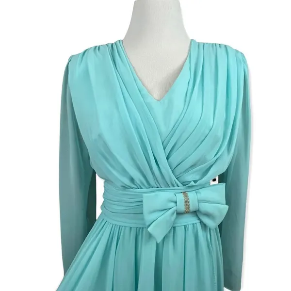 Vintage 70’s/ 80’s Miss Eliette Aqua Chiffon Maxi Evening Dress 8 - Image 4